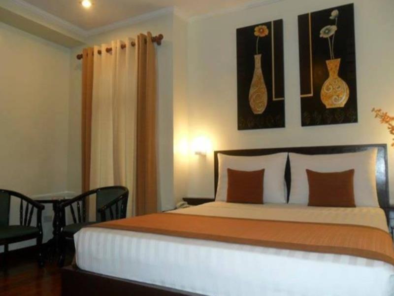 Subic Residencias Olongapo Esterno foto