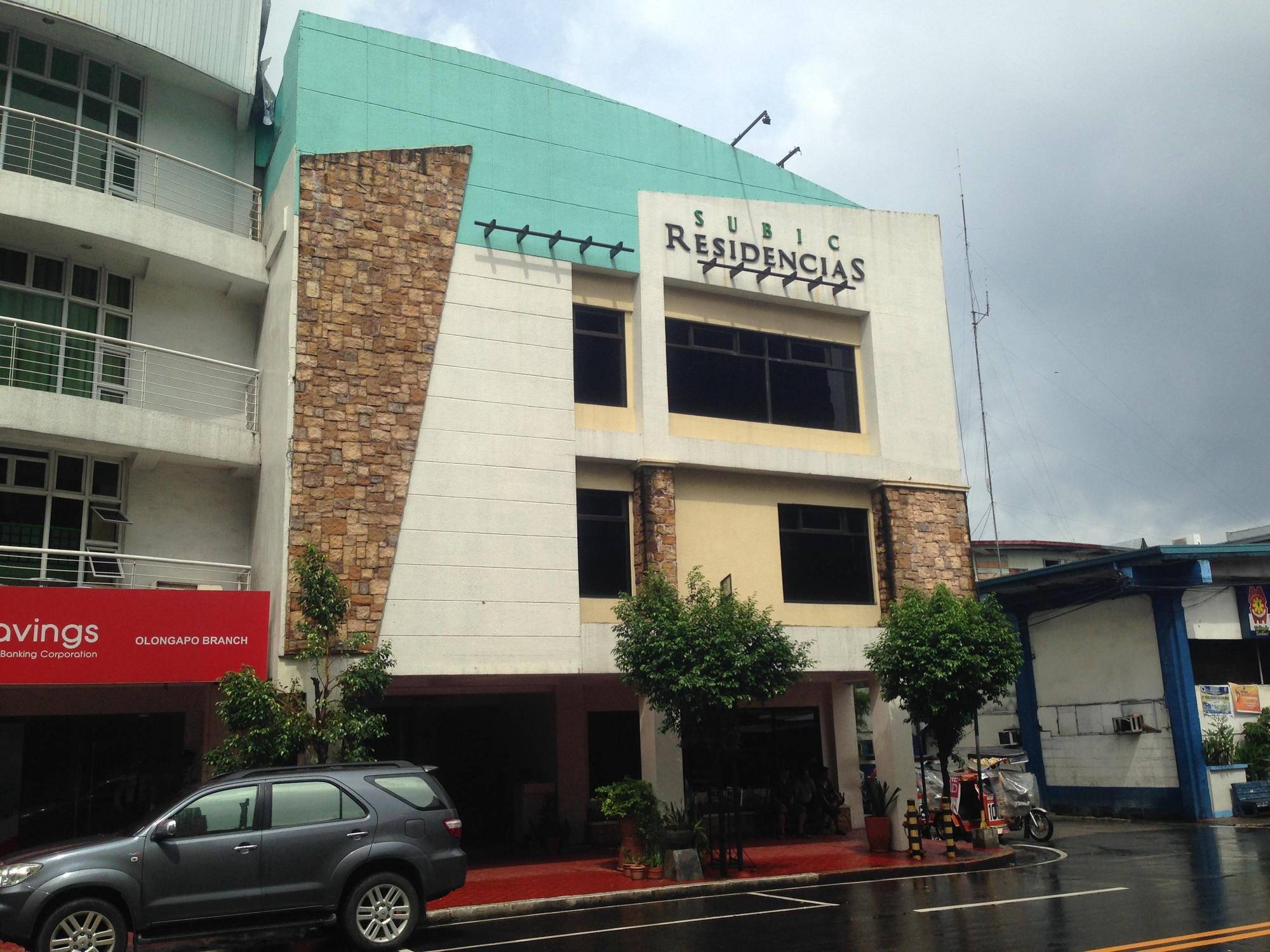 Subic Residencias Olongapo Esterno foto